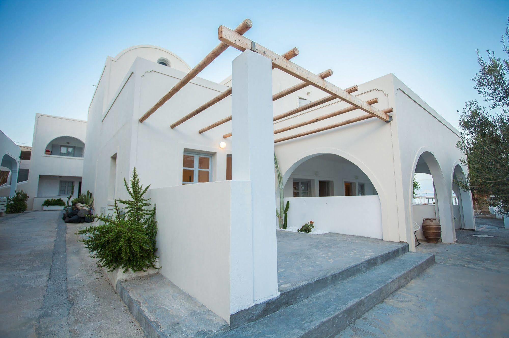 Elmarel Kamári Exterior foto